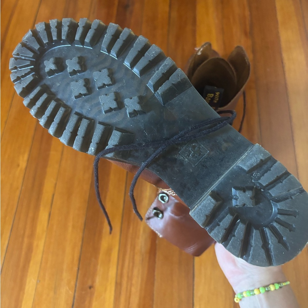 Dr. Marten brown leather Leona platform boots - Picture 4 of 5